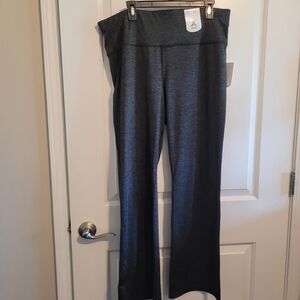 Women's two extra large yoga pants